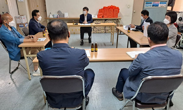 박종원 경제부지사, 전통시장 배달서비스 현장 점검