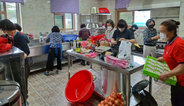 거창 남상면 행복나눔냉장고 릴레이 반찬나눔 사업 펼쳐