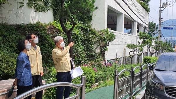 정혜란 창원 제2부시장, 천선매립장 현장점검 실시