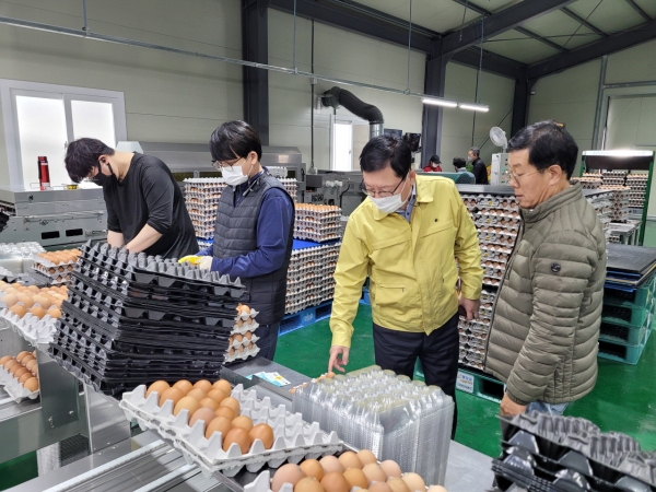 이선기 합천부군수 가금농장 방역실태 현장 집중점검