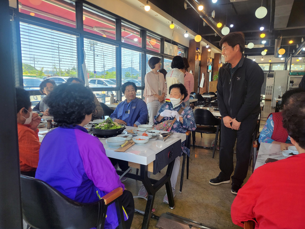 진주 초장동 합천삼가한우라예 점심식사 제공