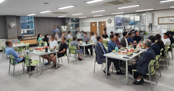 참사랑위원회 보호대상자 초복맞이 삼계탕 지원