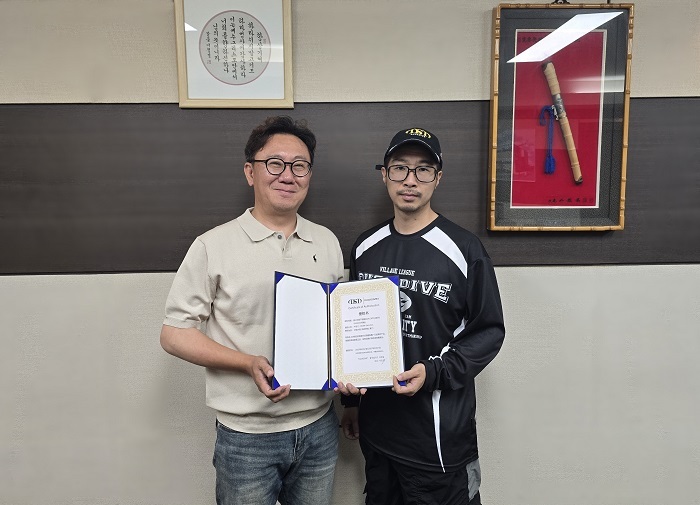 (주)첨단-블루블러드 어패럴, K-패션 ‘덕다이브’ 중국 진출 맞손