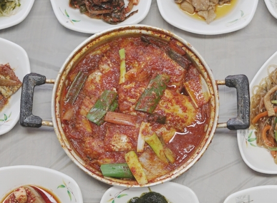 [리얼푸드] “목포엔 맛집이 없다?”…미슐랭 셰프들도 반한 목포9미