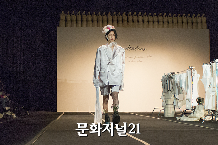 [MJ포토] 패션 리더 꿈꾸는 예술학교 졸업展 ‘꽃보다 남자’