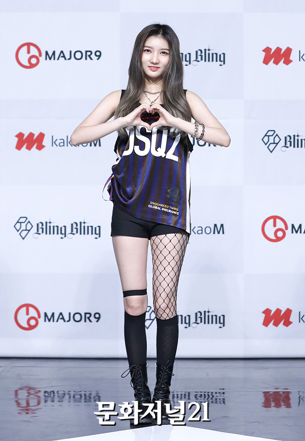 [MJ포토] 블링블링 최지은, 이 구역 패셔니스타