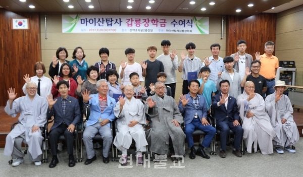 스님의 청소년 봉사활동 장려