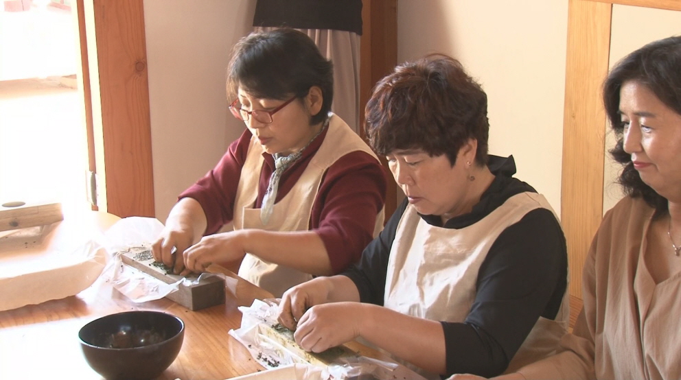 영광 불갑사, 수산스님에게 전수받은 전차 시연회