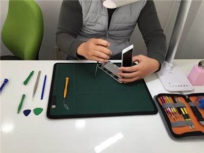 아이폰수리 전문 아이폰리페어 부산 서면점 액정 1년 무상 AS 이벤트