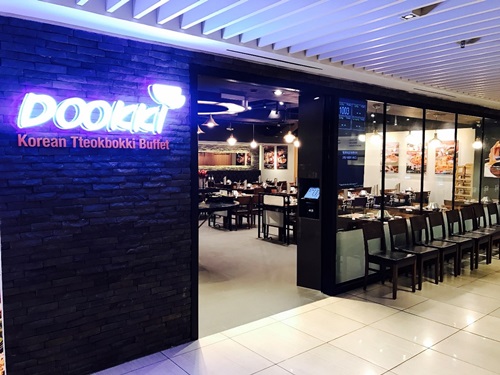 창업 아이템 두끼떡볶이, 해외 진출로 영역 넓혀