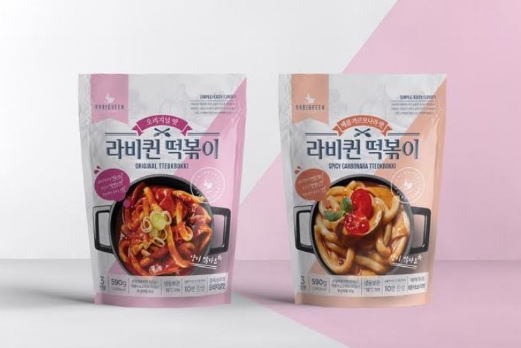 라비퀸 오리지널 및 매콤까르보나라 떡볶이, 롯데마트 입점