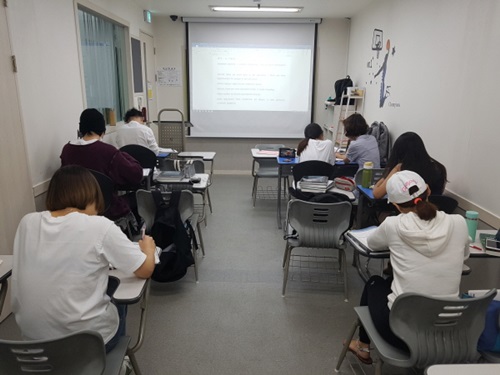 분당 토익·토플 전문 학원 이제이플러스 방학기간 어학점수 향상 수업 진행