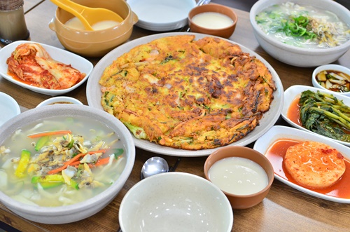 대부도 북동삼거리손칼국수, 2020 헤럴드 고객만족경영 대상 수상