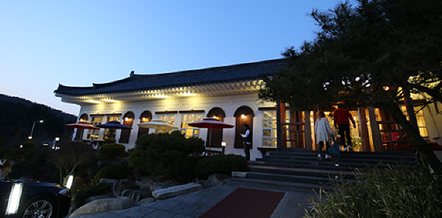 [전국맛탐방] 경주여행, 현지인들이 가볼만한곳으로 추천하는 경주 보문단지 맛집은?