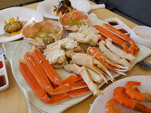 [미식산책] 하남 스타필드 맛집 미사리라이브대게, 데이트장소로 제격