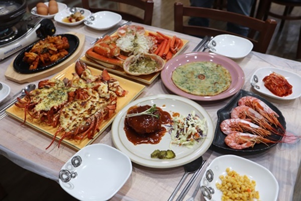 [맛가이버] 춘천 맛집 탐방, 닭갈비와 게찜을 동시에 먹을 수 있다?