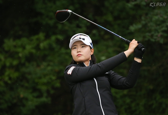 [KLPGA] 올포유-레노마3R, 신인 임희정 단독 선두 쫓아간다는 입장에서 경기하겠다