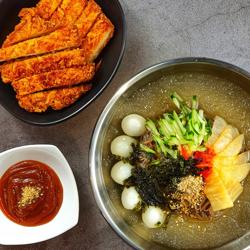 시즌 메뉴 냉면 소자본 창업대안일 수 있어