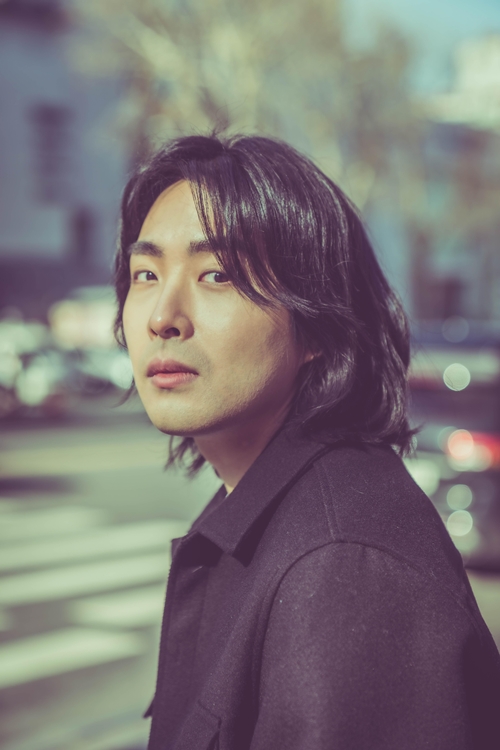 테이크원 정규앨범 상업예술, 7일부터 예약 판매 시작