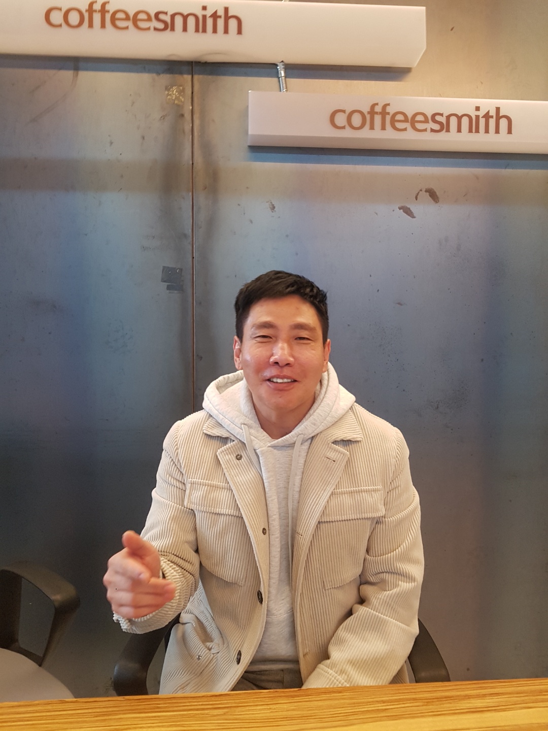 커피스미스 손태영 대표, 선수 후원요?... 작지만 큰 행복입니다.