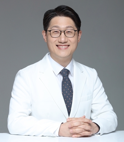 마디쌩쌩신경외과 조희철 원장, 2025 대한민국 100대 명의 선정