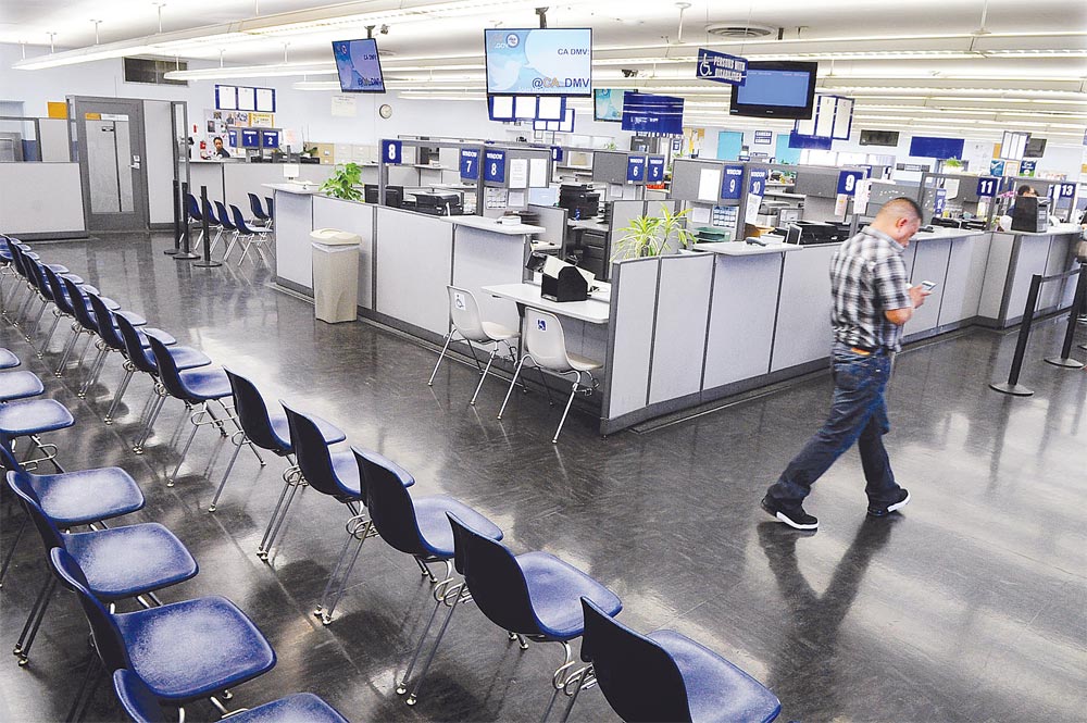 DMV 전산시스템 고장 105곳 ‘업무 마비’