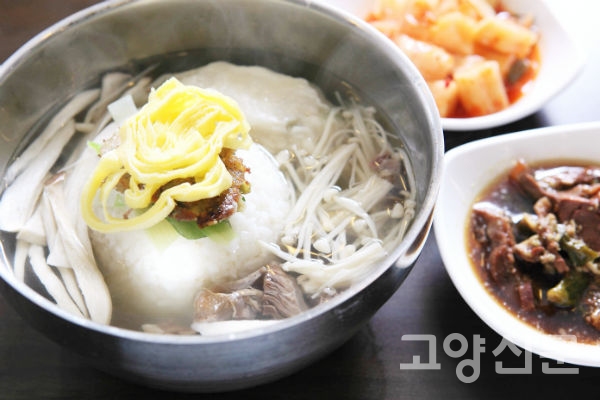 평양냉면의 슴슴한 맛, 한번 빠져들면 다른 집 못가죠