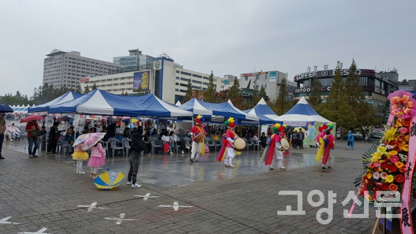 음식부문 우일왕족발, 떡류부문 도래울떡방 대상수상
