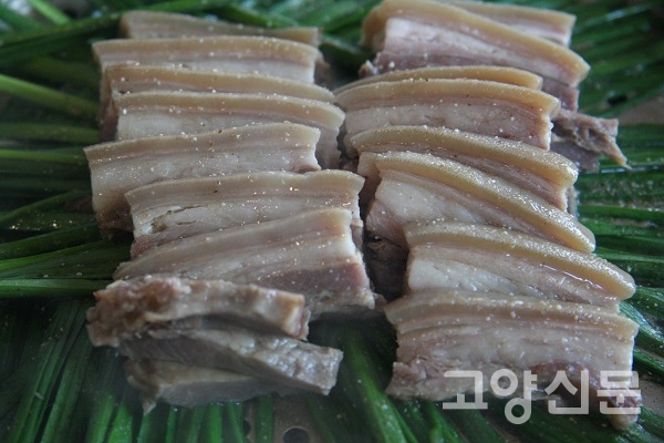 영양 풍부한 흑염소 요리, 처음이라도 맛있게 먹을 수 있는 집