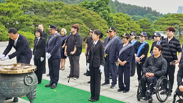 고양시장애인체육회-고양재향경우회 국립서울현충원 찾아