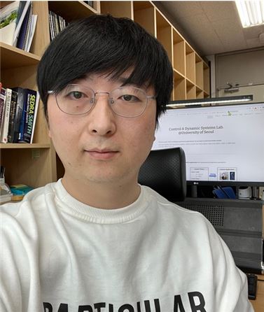 젊은 로봇 공학자 (55) 서울시립대 박경훈 교수