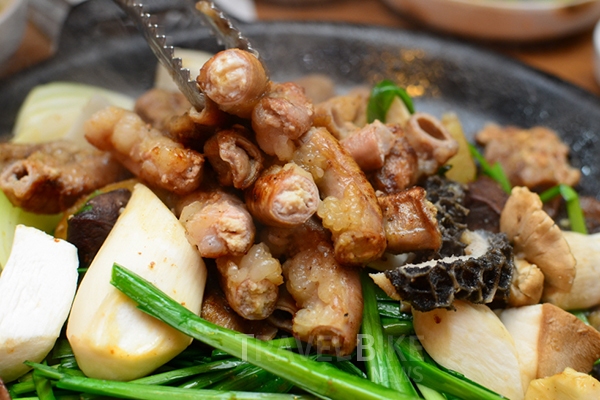 사통팔달 왕십리, 곱창 맛집에 안 들를 수 없잖아