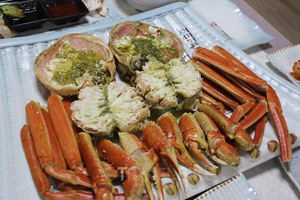 대게 맛집 어디 잘해? 크리스마스 만찬은 강릉에서
