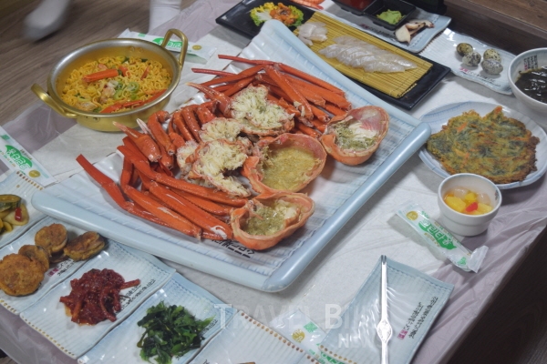 강릉 맛집으로 대게 먹GO! 도깨비가 반한 강릉 여행지도 찍GO!