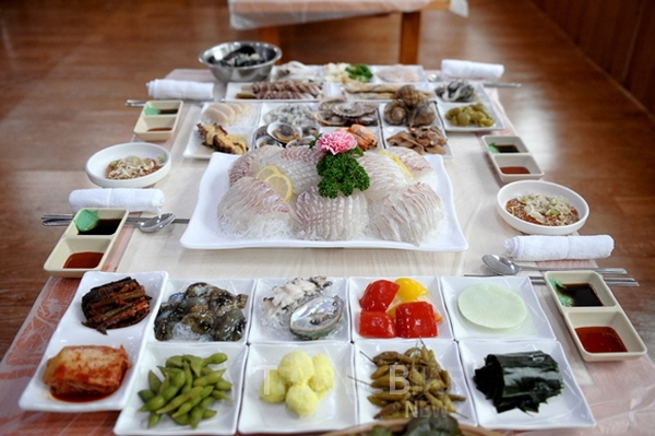 일상의 여유 찾아 여수 봄맞이 여행, 맛집도 가볼까?