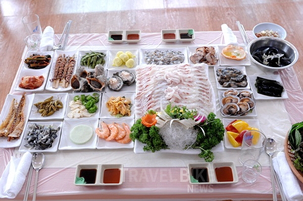 여수 랜드마크 따라 봄바람과 맛집 즐겨볼까?