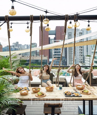 도심 속 휴가지 특급호텔서 누리는 풍성한 혜택