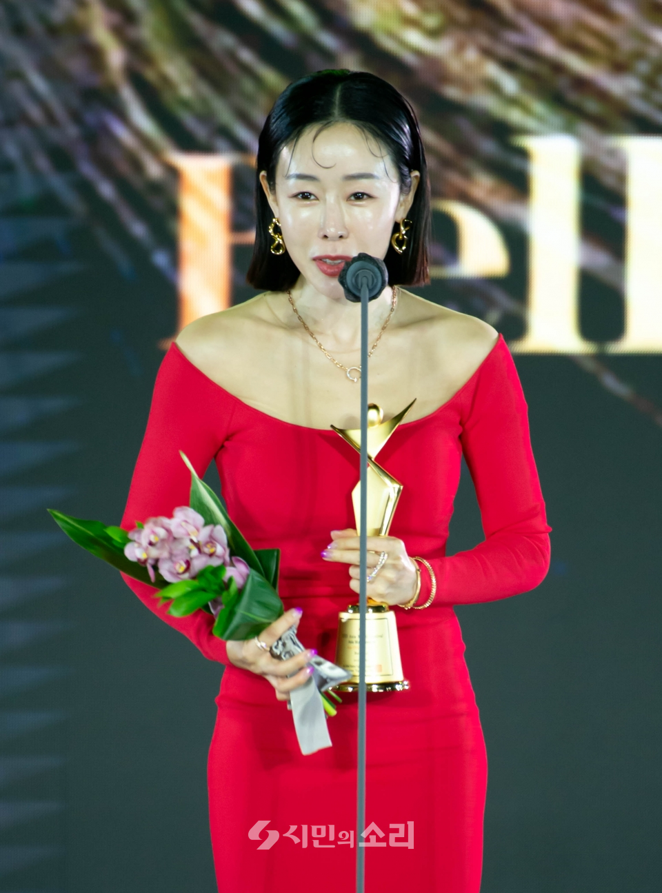 벨르제이, SNS스타상 수상 (아시아모델어워즈 with 우즈넥스)