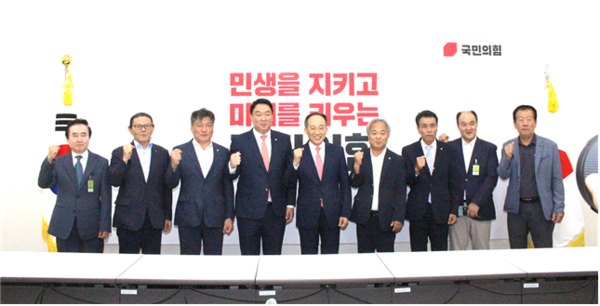 축단협, 국회찾아 사료구매자금 상환 기간 연장 요구