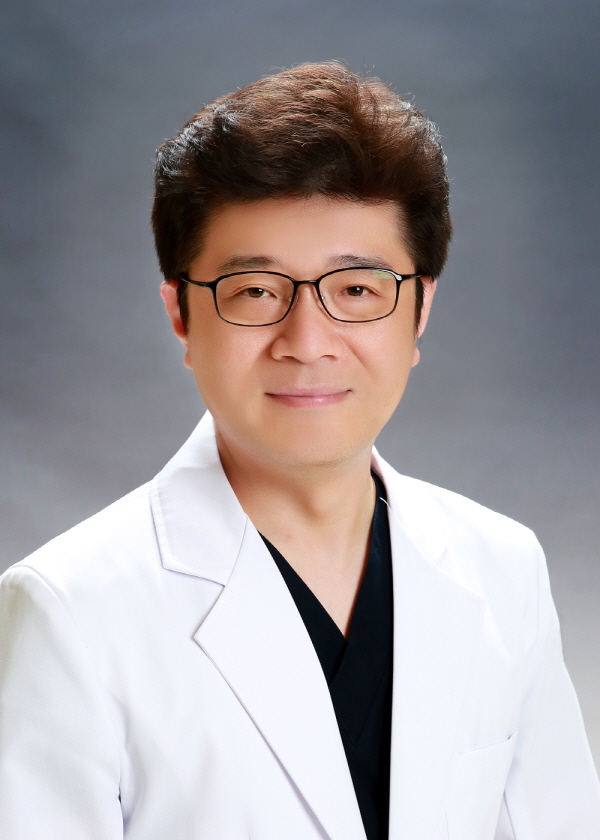 겨울철 교통사고 빈번... 후유증 최소화하려면 조기치료가 관건 [임채선 원장 칼럼]