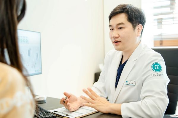 환절기 피부 건조증, 스킨부스터란? [김정환 원장 칼럼]