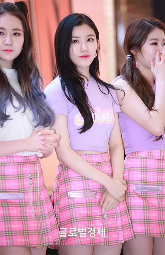 [포토] 프리스틴(PRISTIN) 시연, 청순한 긴머리 소녀~