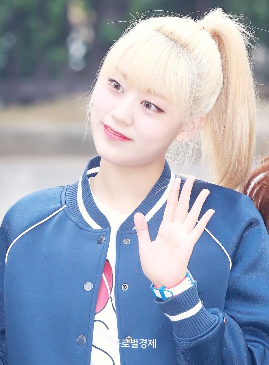 [포토] 위키미키(Weki Meki) 루아, 호기심 많은 눈망울~