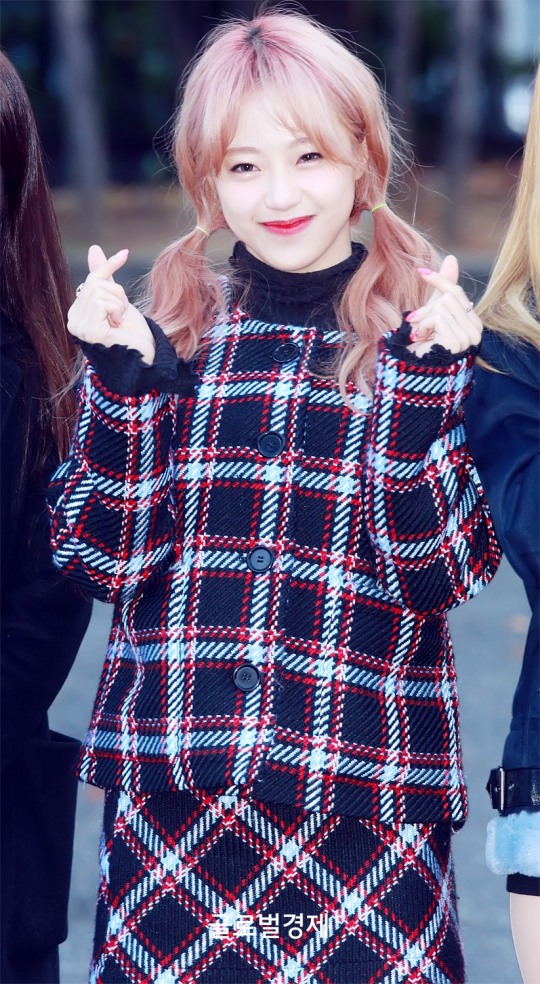 [GET포토] 더 유닛 굿데이(GOOD DAY) 지원, 언제나 해맑은 소녀의 하트