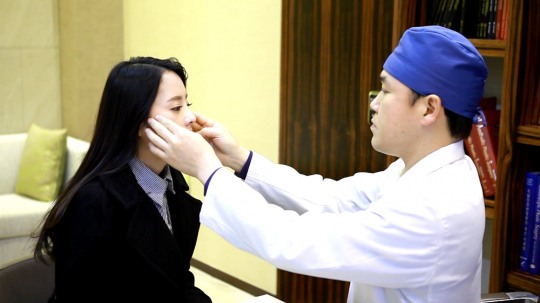 [인터뷰] 이진수 페이스라인성형외과 원장 안면윤곽, 개인별 적합한 수술계획 세워야