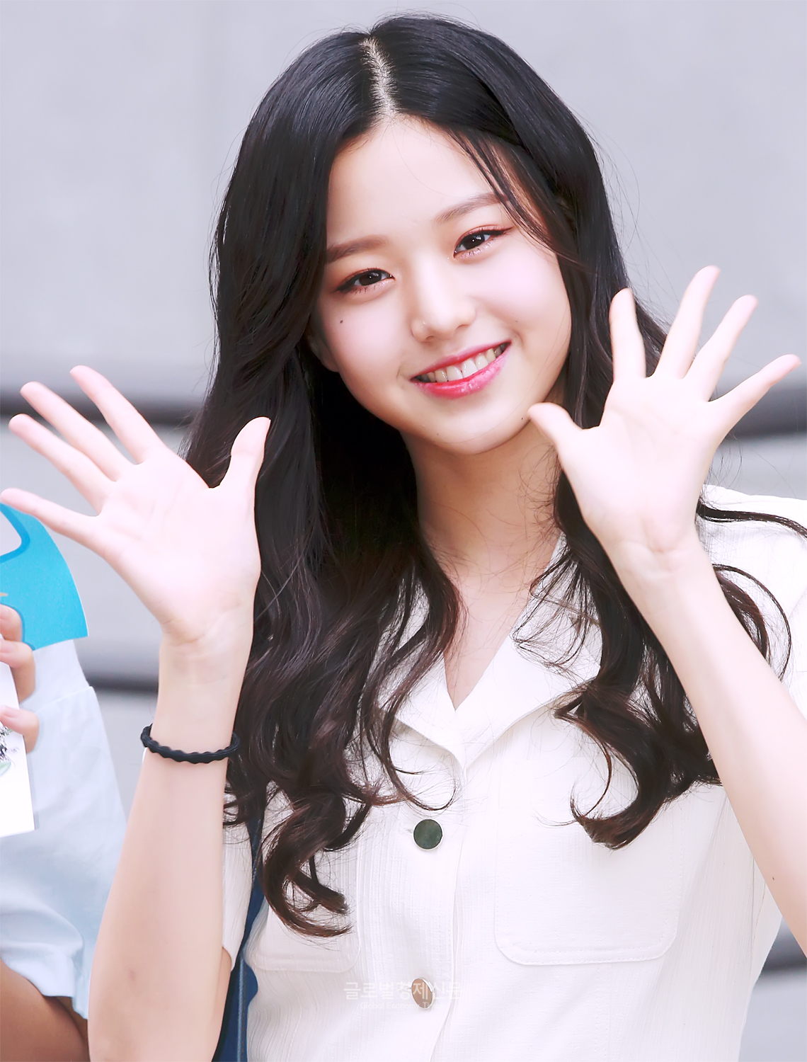 [GET포토] 장원영, 미소천사 아기 워녕이에게 퐁당 빠져들시간(프로듀스48)