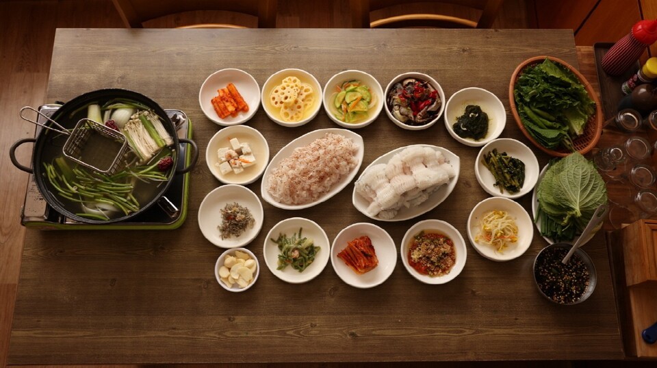 고흥 쑥섬, 하모 샤브샤브와 함께하는 여름 미식 여행