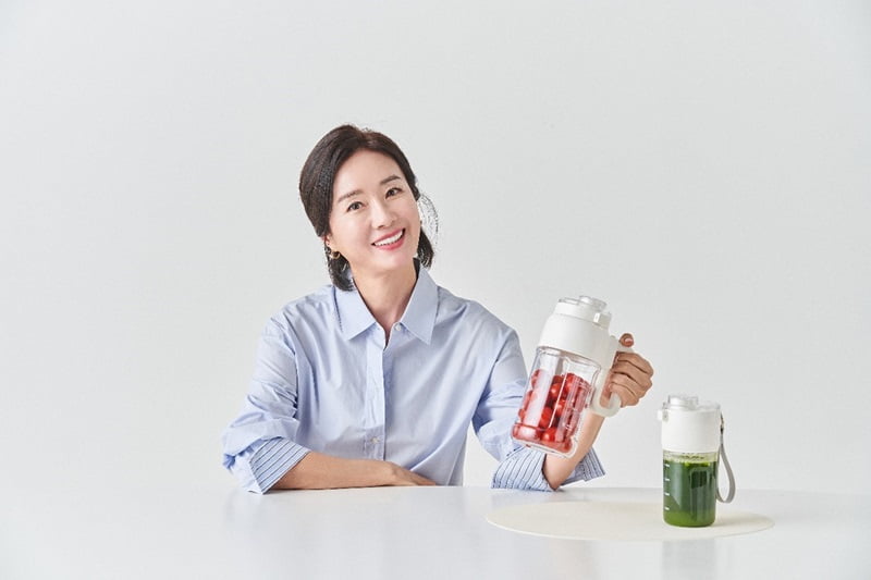 에버홈, 쓰리배터리 장착 ‘2세대 무선믹서기’ 공식 론칭