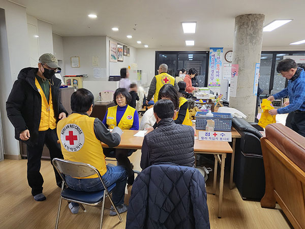 탐라적십자봉사회, 제주시 해안동경로당서 무료한방진료봉사