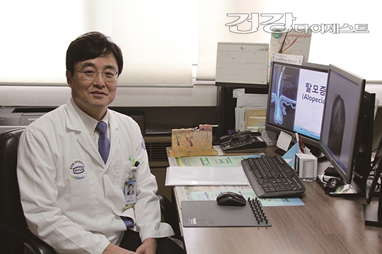 [명의의 건강비결] 탈모인의 소울메이트, 가톨릭대학교 성바오로병원 피부과 강훈 교수